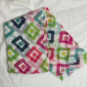 Thirty-One Avenue Foulard Multicolor Geometric Scarf